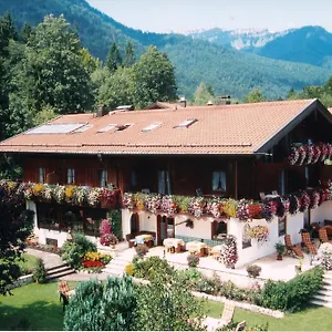 Gästehaus Hächer Apartment Schleching